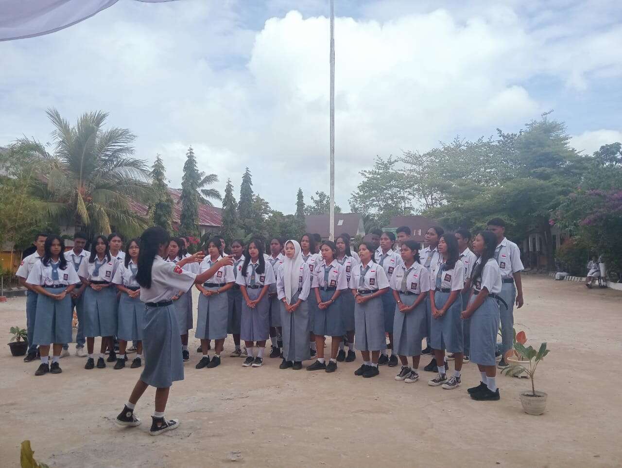 Lomba Panduan Suara Murid SMA PGRI DOBO Pada HUT RI ke 80 Tahun 2025
